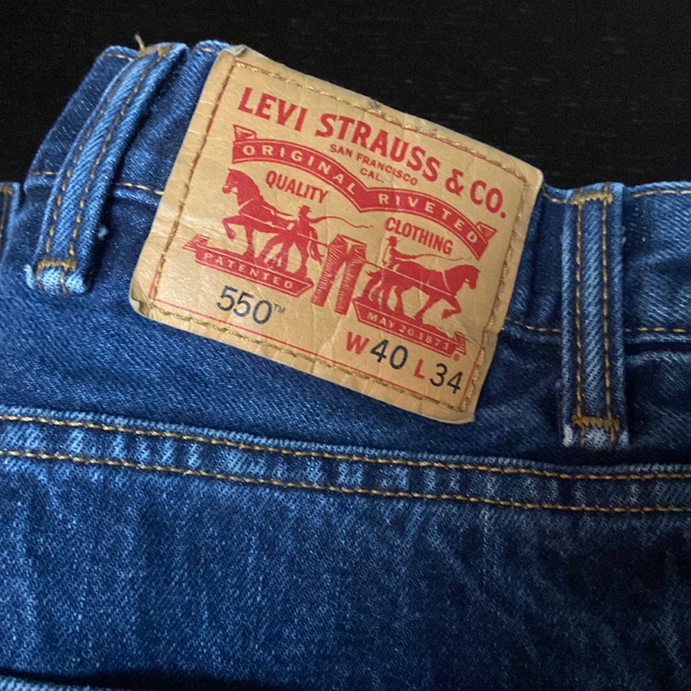 Mens Levi 550